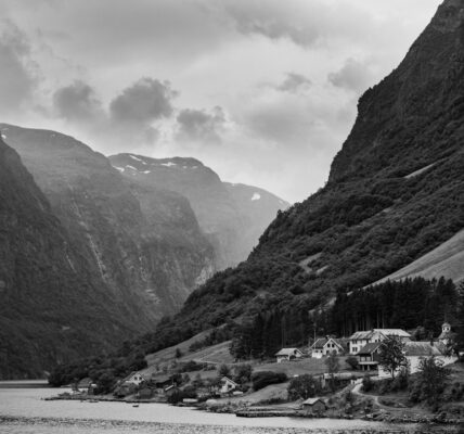 Skjulte Perler: Oppdag Norges Utrolige Hemmeligheter